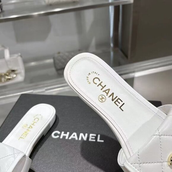 Chanel flip flops flat sandals - Picture 2 of 7